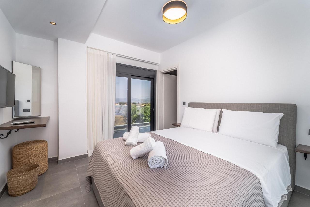 Nemesis Luxury Villas Apolpaina Esterno foto