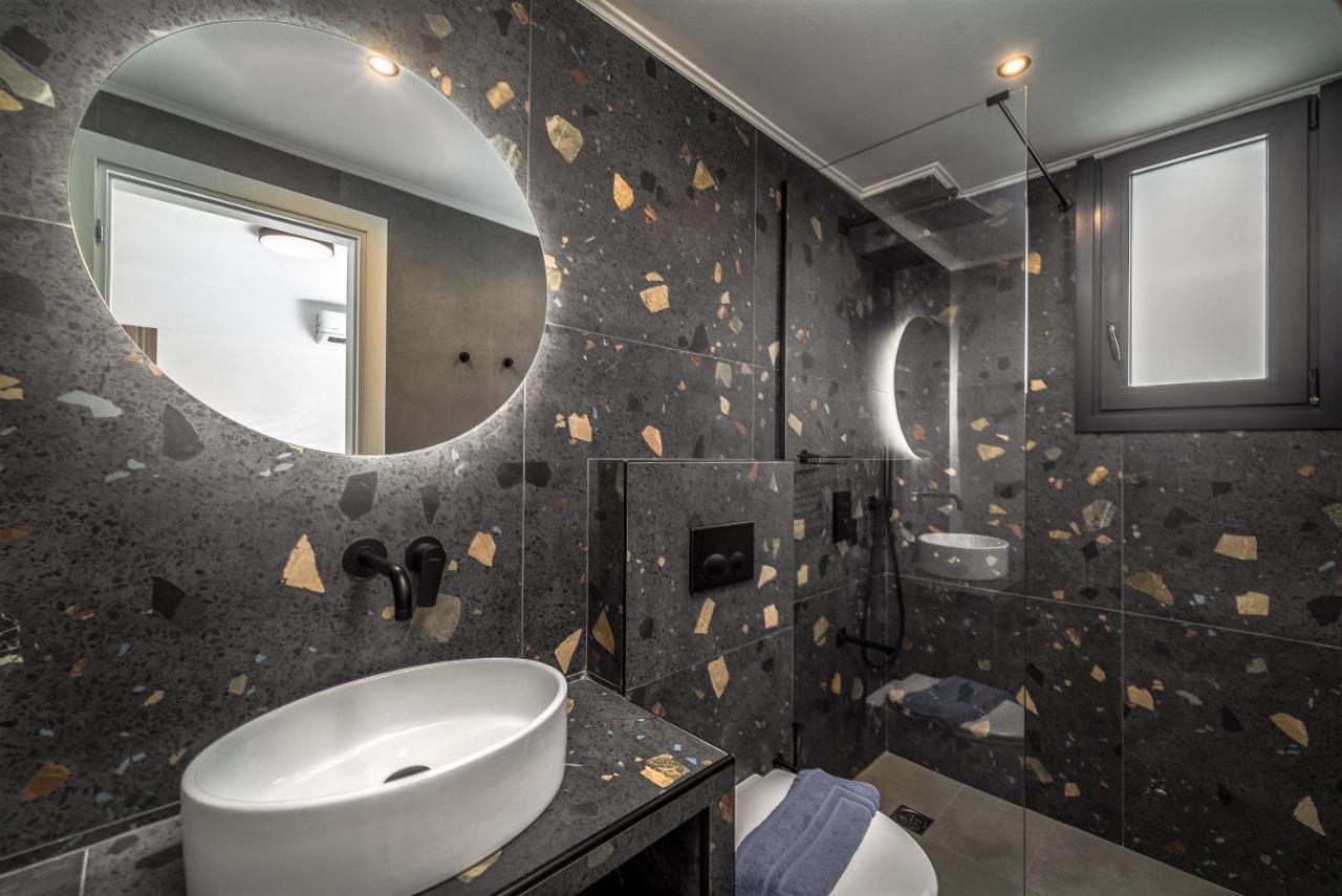 Nemesis Luxury Villas Apolpaina Esterno foto