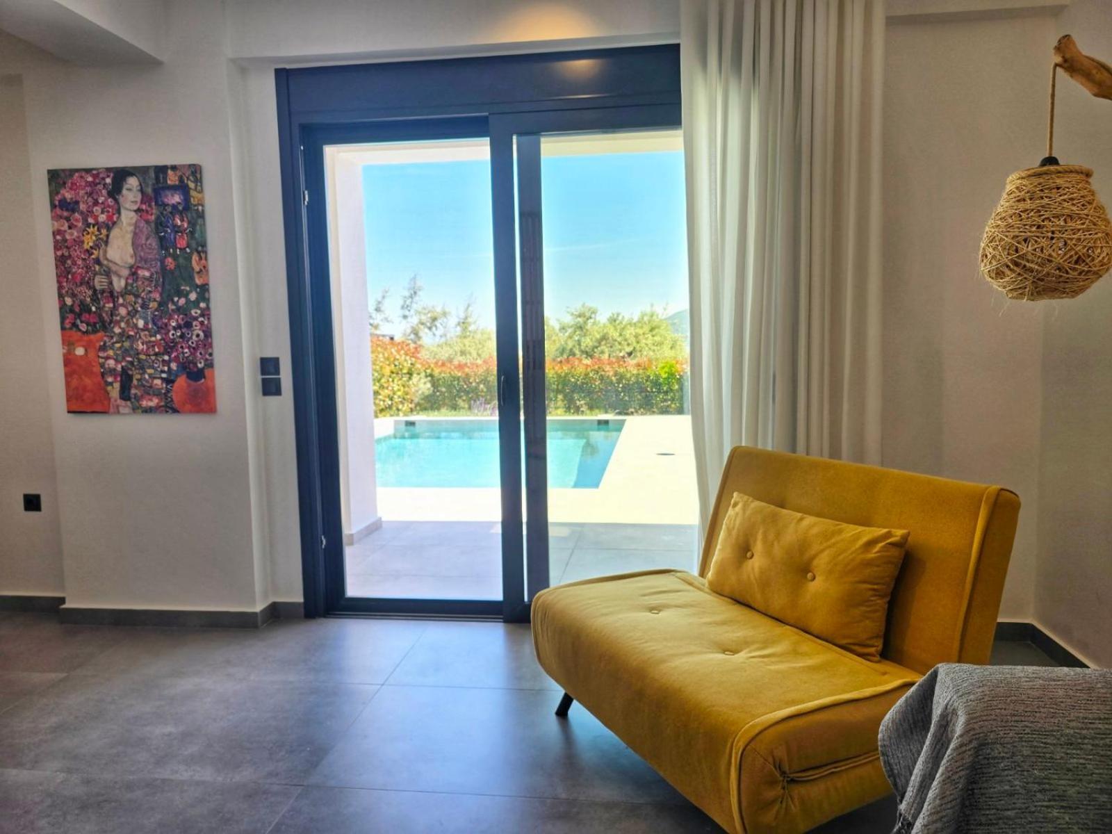 Nemesis Luxury Villas Apolpaina Esterno foto