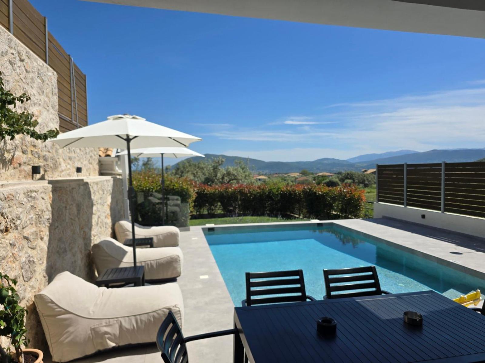 Nemesis Luxury Villas Apolpaina Esterno foto